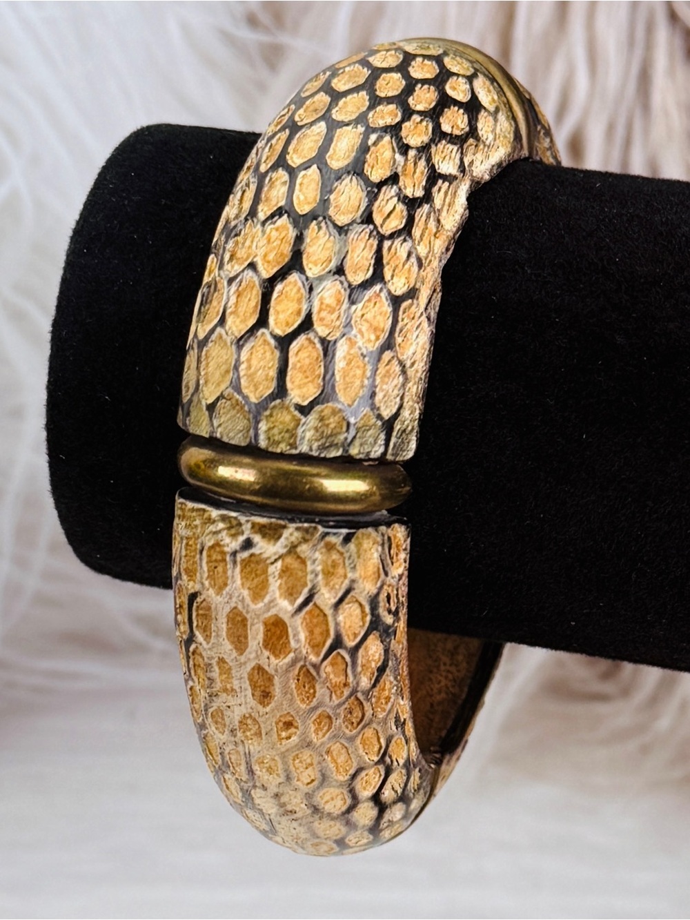 Vintage Wood Brass Chunky Carved Snake Skin Bangle Bracelet